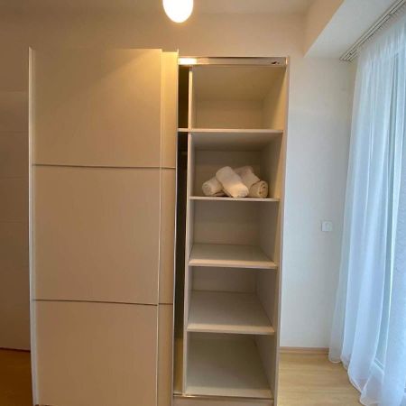 Sis Apartments Охрид Екстер'єр фото