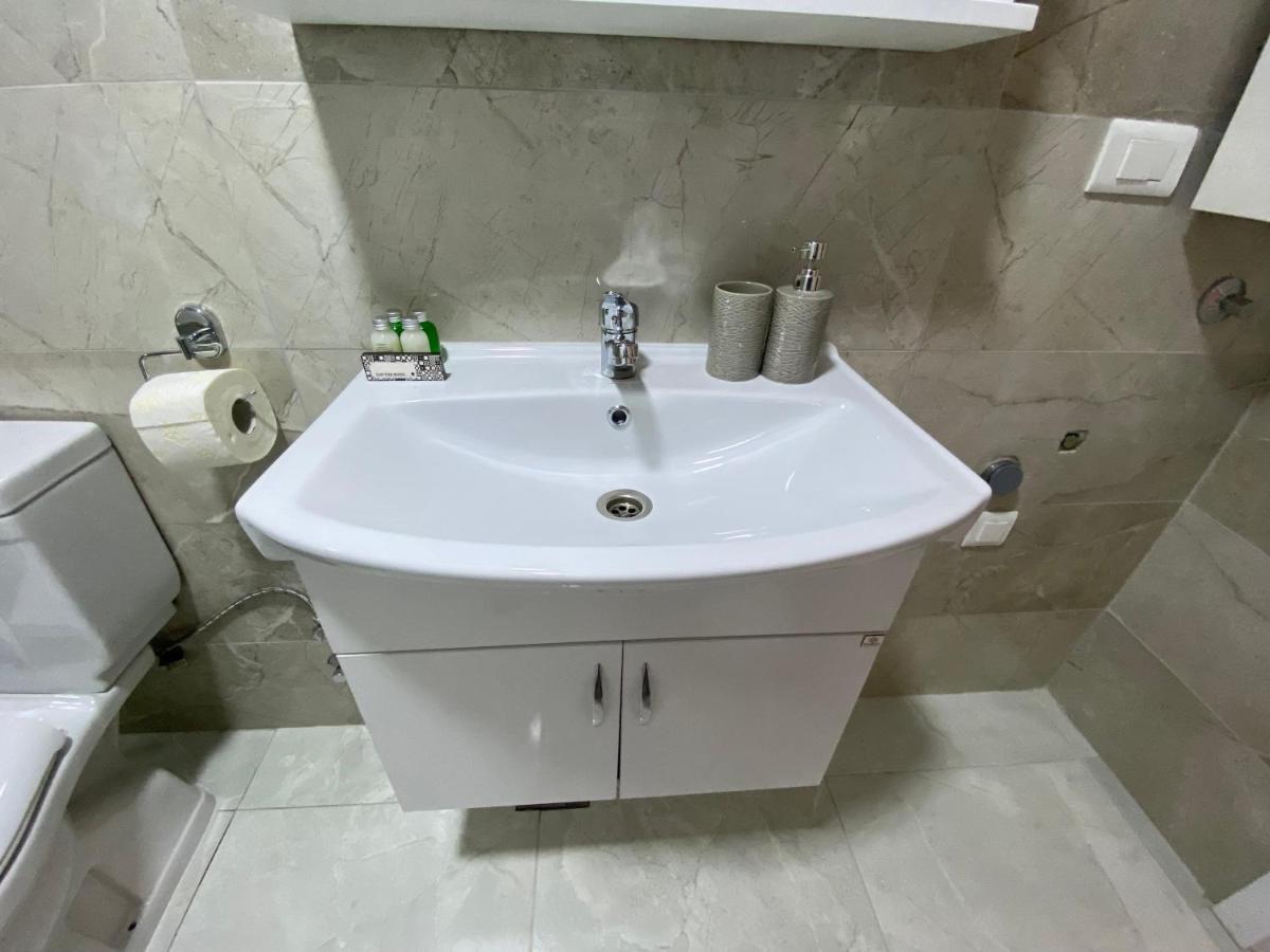 Sis Apartments Охрид Екстер'єр фото