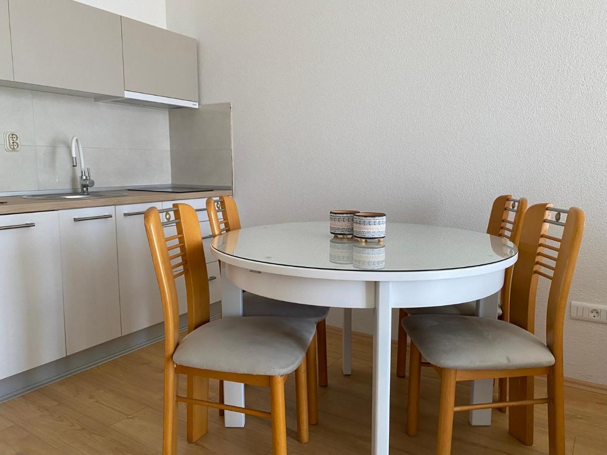 Sis Apartments Охрид Екстер'єр фото