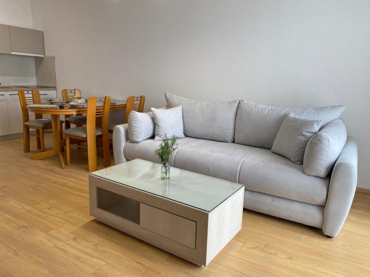 Sis Apartments Охрид Екстер'єр фото
