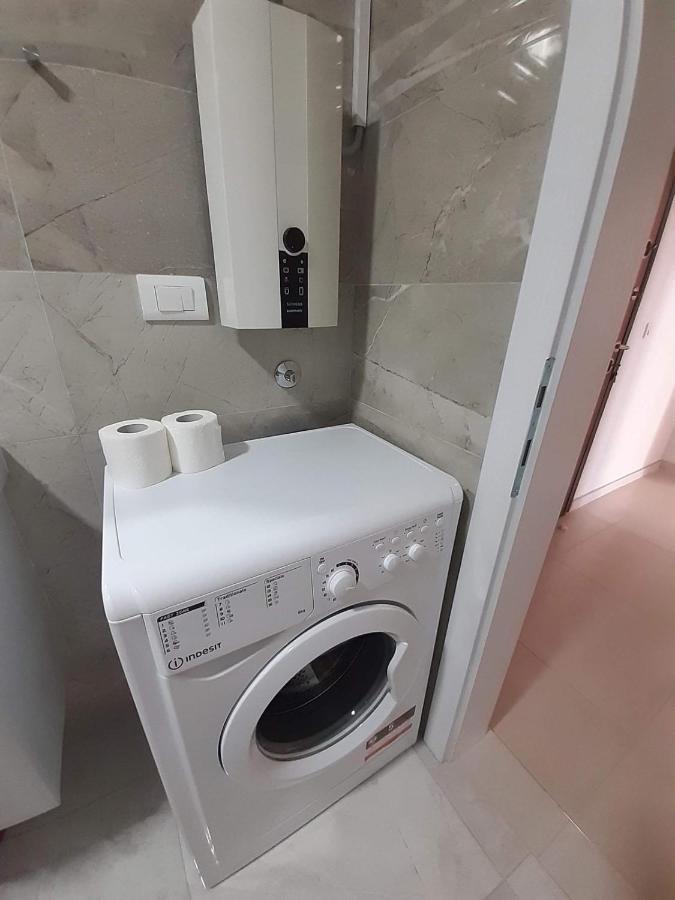 Sis Apartments Охрид Екстер'єр фото
